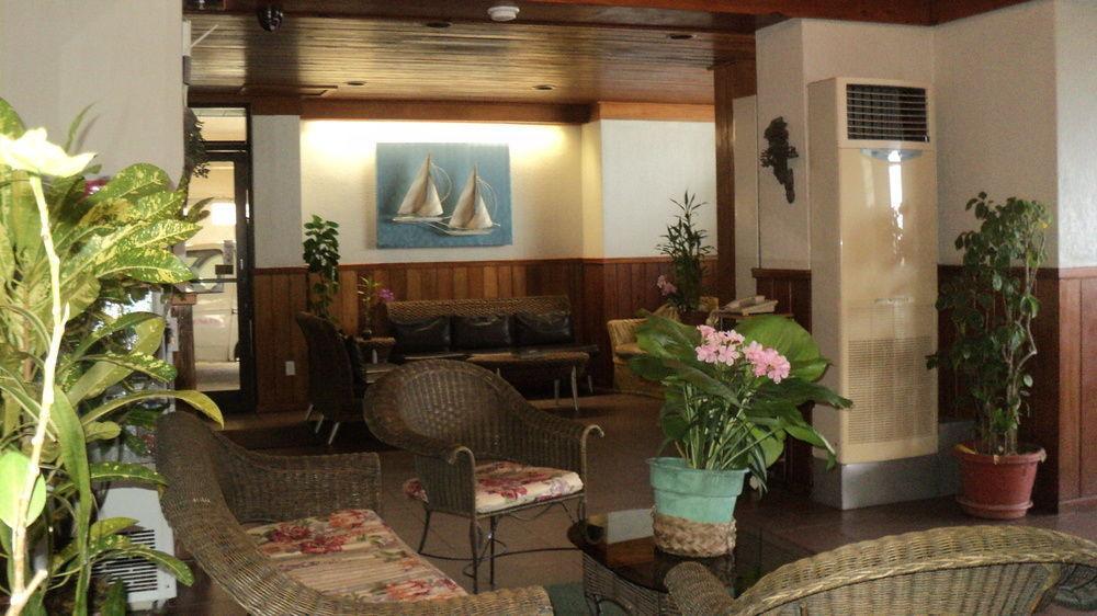 Hotel West Plaza By The Sea Koror Exterior foto
